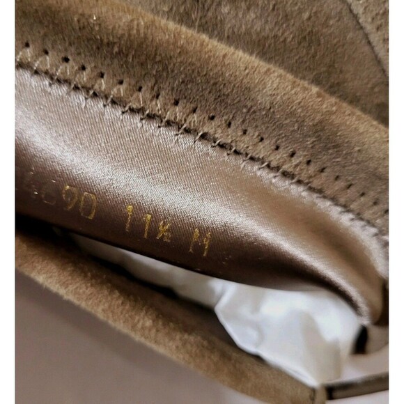 STUART WEITZMAN Size 11.5 Mitten Taupe Suede "Perfection" Ankle Booties $595 - Picture 6 of 8